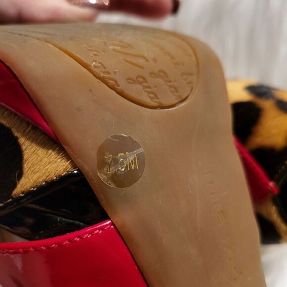 Gianni Bini Leppard peep toe heel - Picture 7 of 7